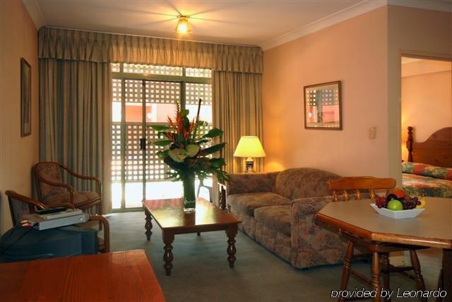 The Belmore Apartments Hotel Wollongong Room photo