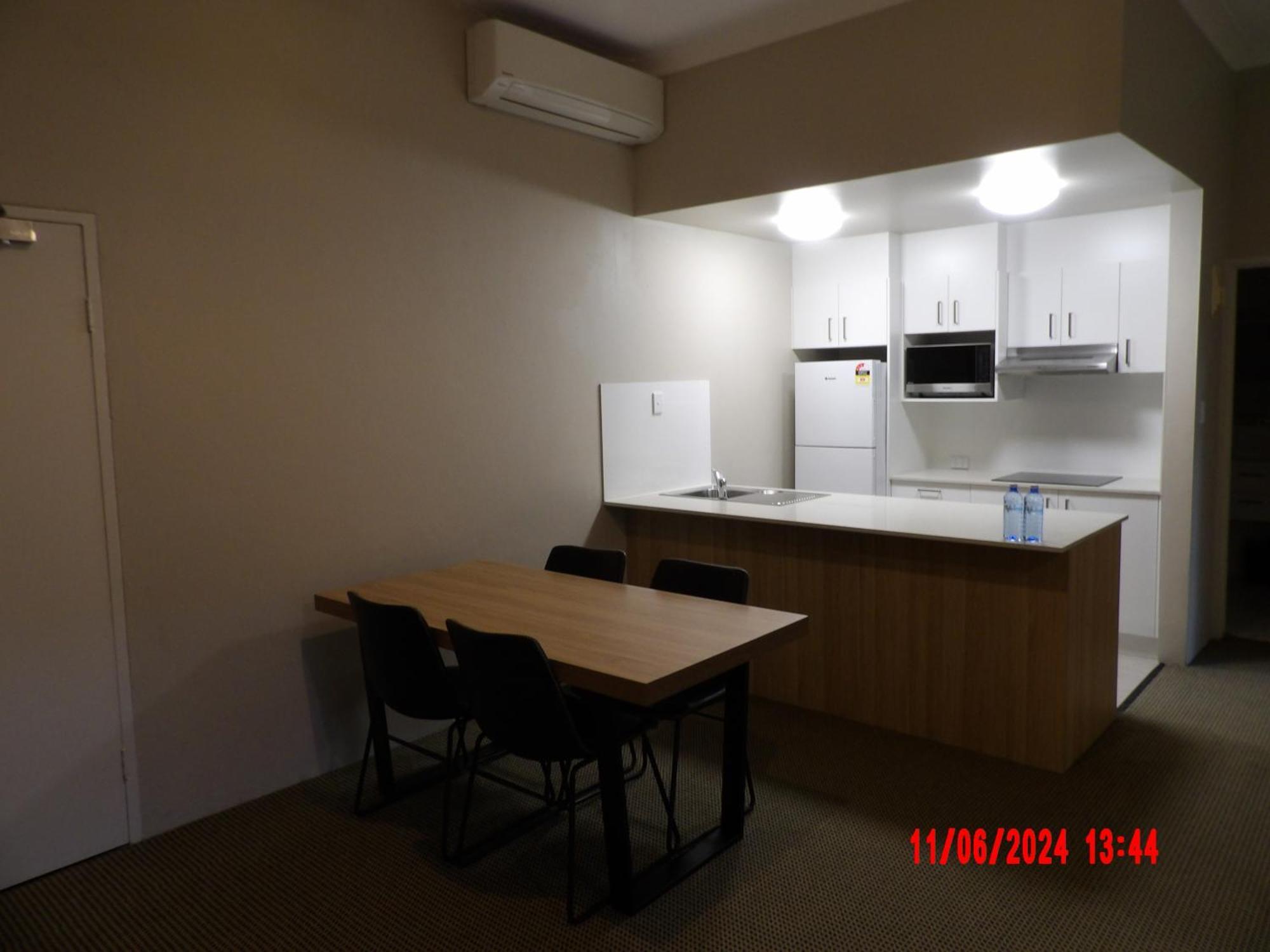 The Belmore Apartments Hotel Wollongong Exterior photo