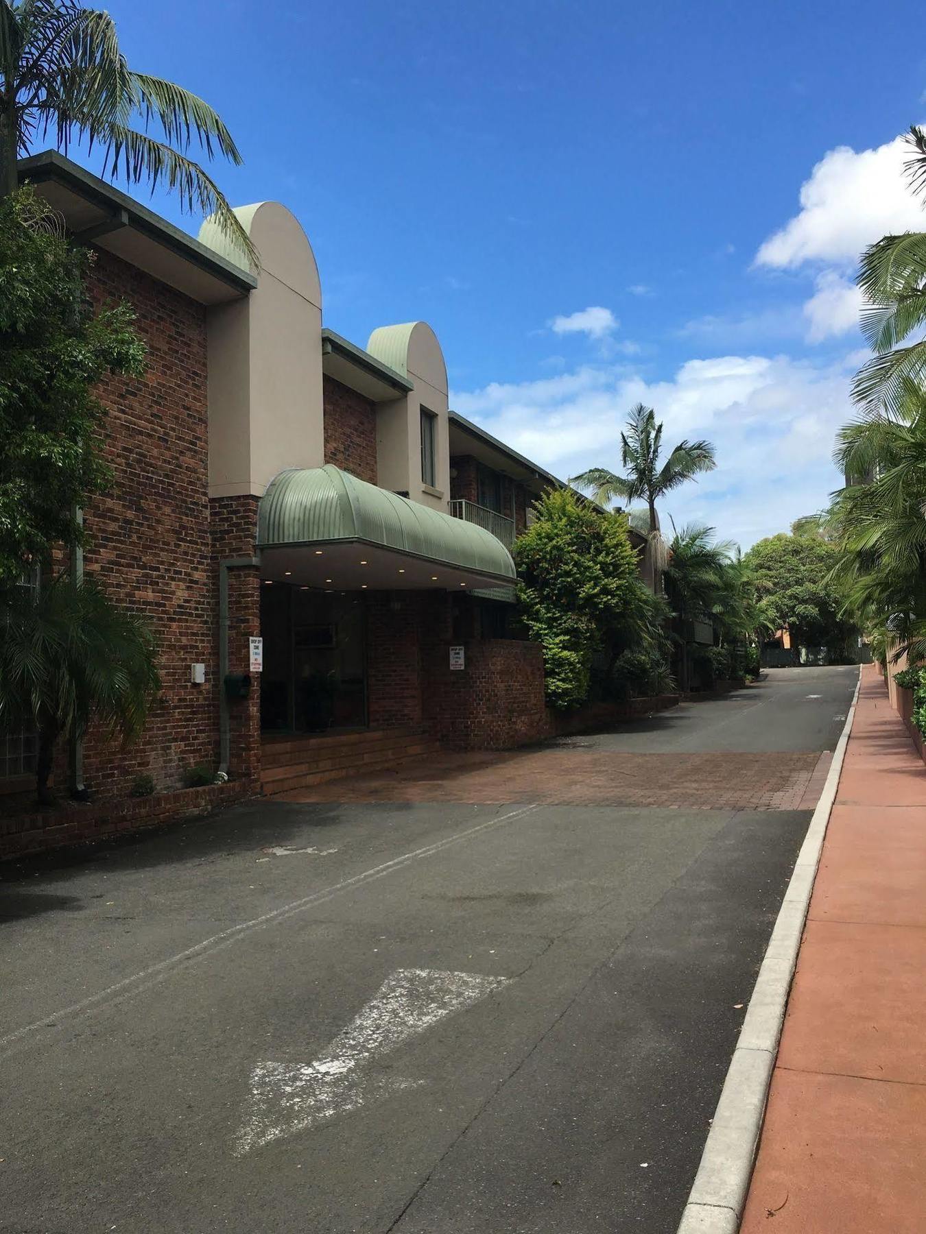 The Belmore Apartments Hotel Wollongong Exterior photo